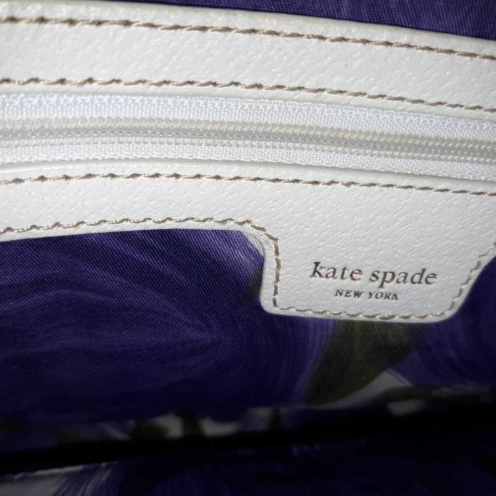 Kate Spade Darlington "Jackie" Handbag. - Picture 4 of 16